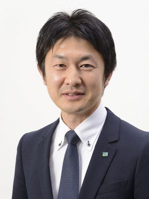 下里 慎