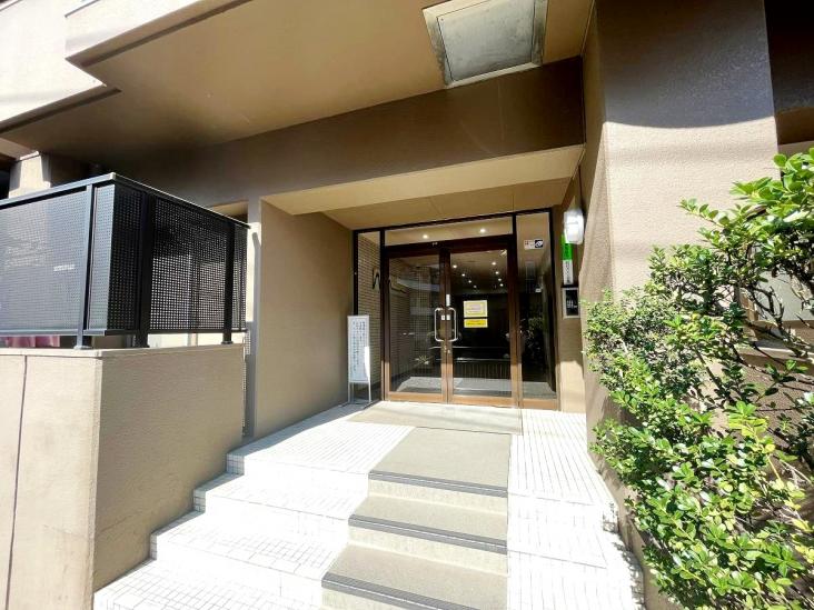 エルアルカサル目黒-4-エントランス