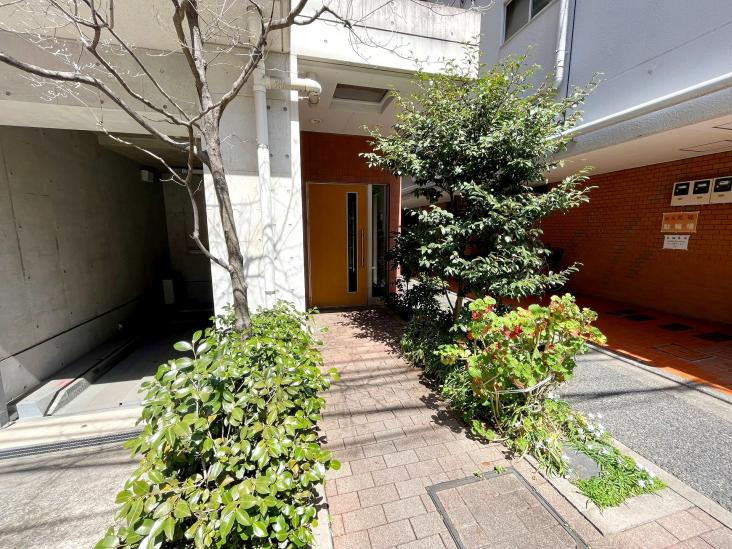 グラントゥルース大森-5-エントランス