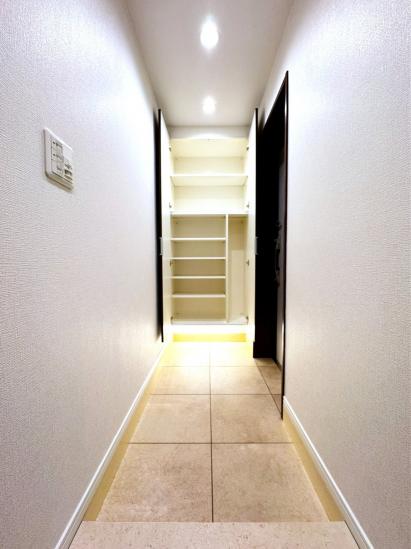 グランイーグル多摩川アリビオ-18-玄関