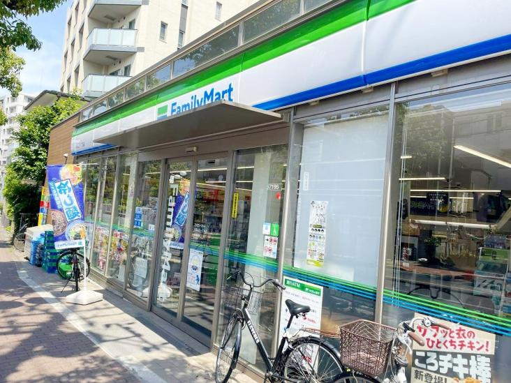 エルアルカサル山王-41-コンビニ