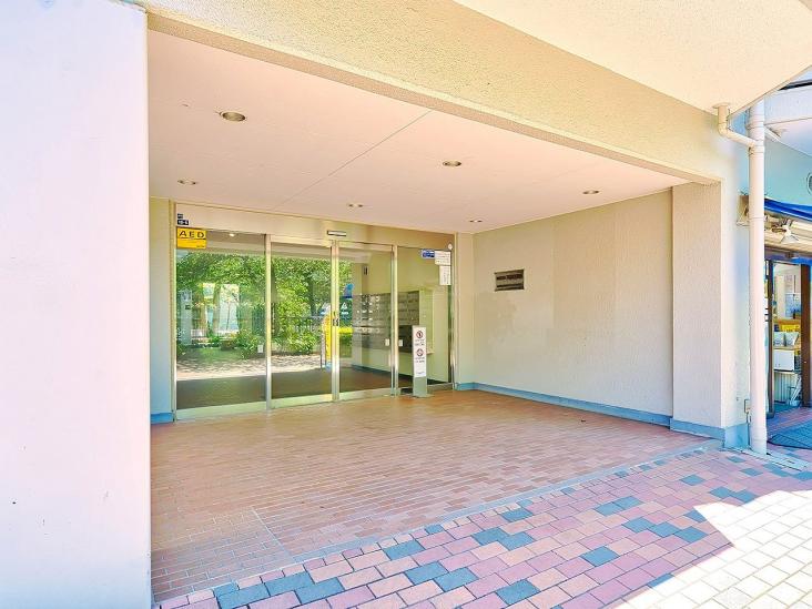 東急ドエル・アルス石川台　Ｂ棟-8-エントランス