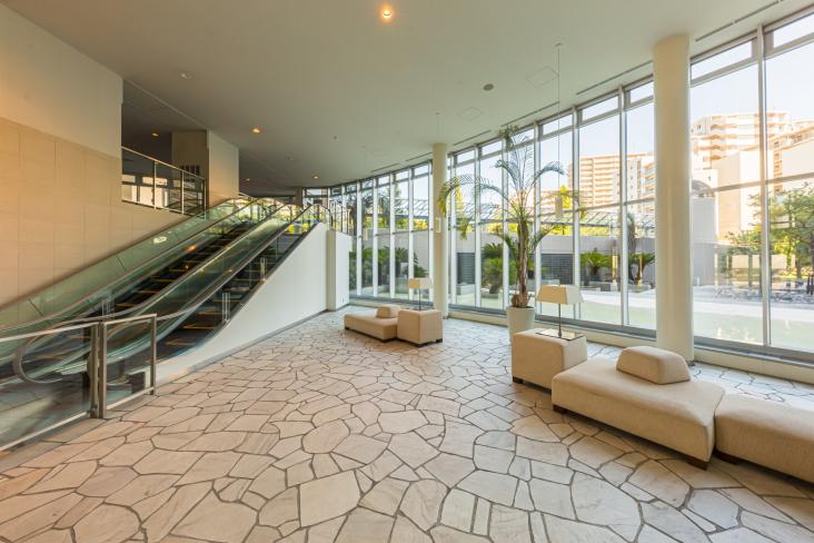 ラグナタワー-20-ロビー