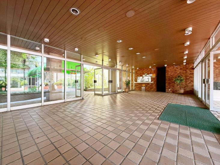 大森永谷マンション-5-エントランス