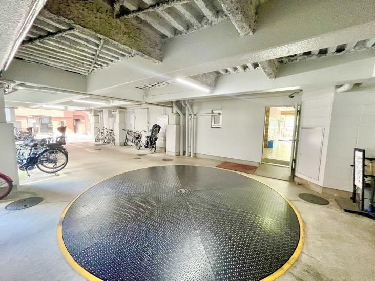 五反田リーラハイタウン-17-駐車場