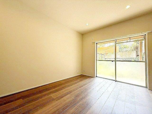 大森永谷マンション-4-リビング