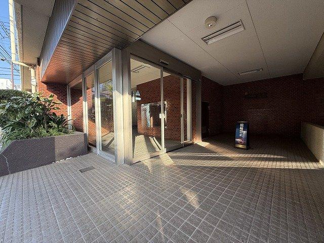 パラスト大森-6-エントランス