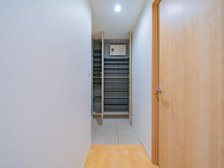 モンフォアイエ池上-13-玄関