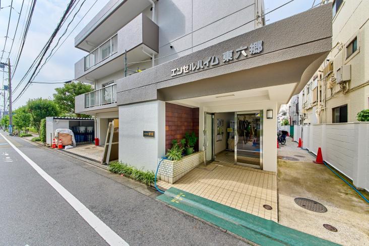 エンゼルハイム東六郷-16-エントランス