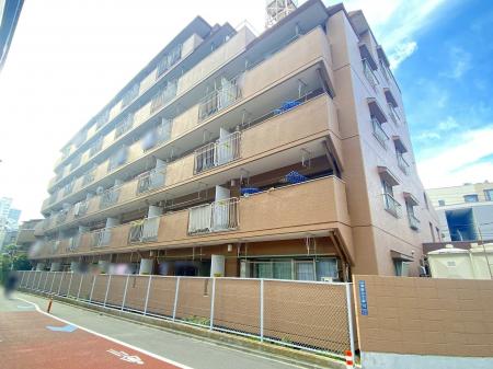 ファミネス梅屋敷