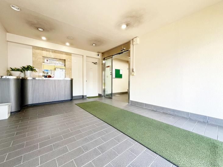 ニュートーア馬込-11-エントランス