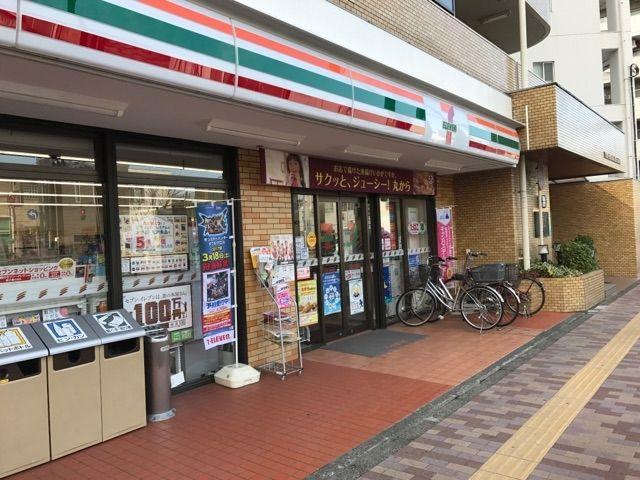 ペアパレス上池台Ｎｏ．１-27-コンビニ