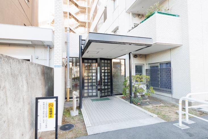 梅屋敷パークファミリア-3-エントランス