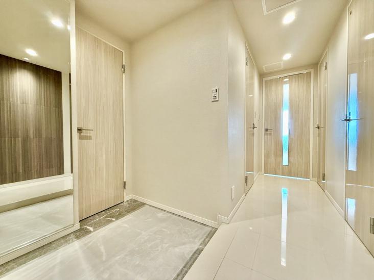 ワールドシティタワーズ・キャピタルタワー-13-玄関