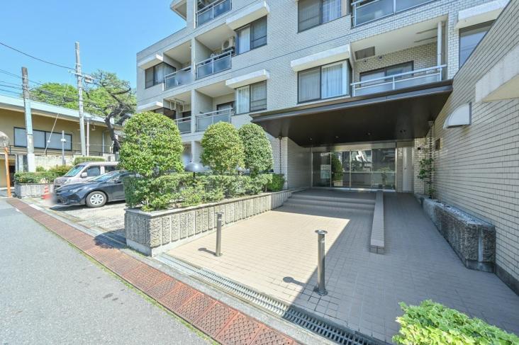 ノア三田-13-エントランス