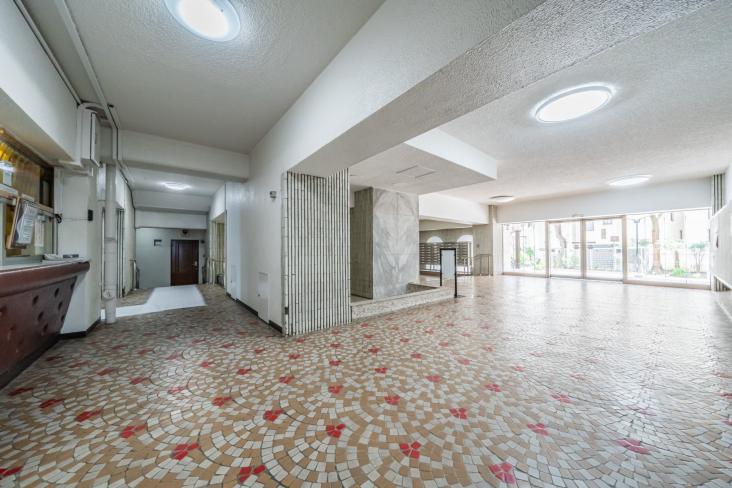 シャンボール大森-8-エントランス