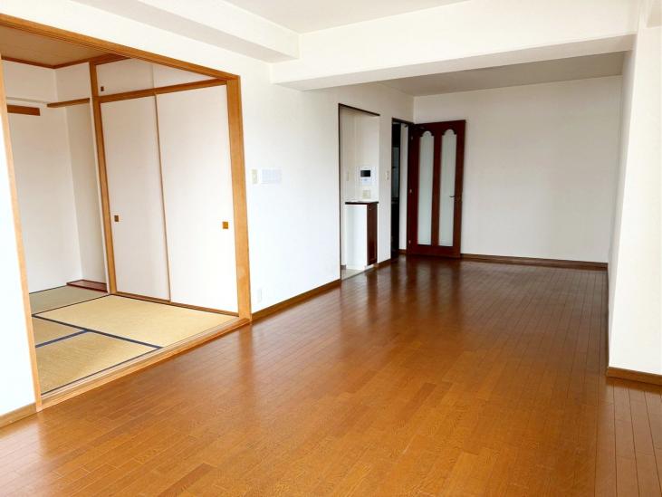 朝日ツイン目黒　A 棟-5-リビング