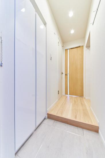 シャンボール大森-6-玄関