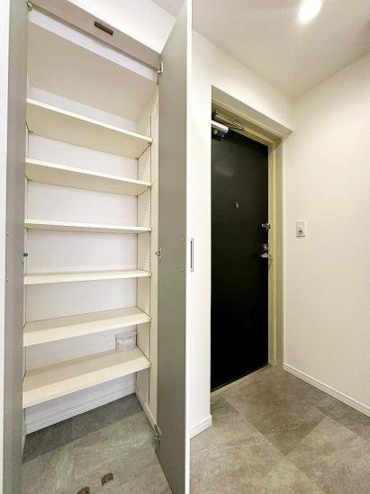 グランドメゾン本郷三丁目-21-玄関