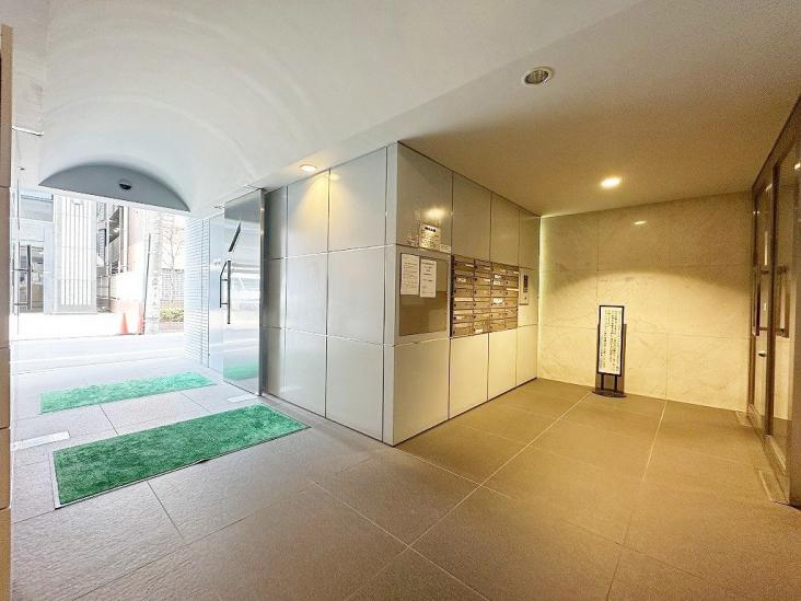 グランドメゾン本郷三丁目-24-エントランス