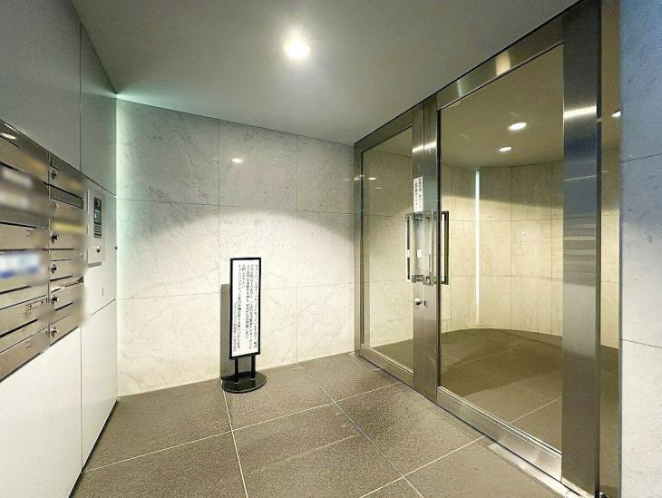 グランドメゾン本郷三丁目-25-エントランス