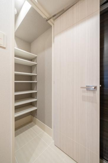 セイガステージ浅草　THE　GRACE-13-収納