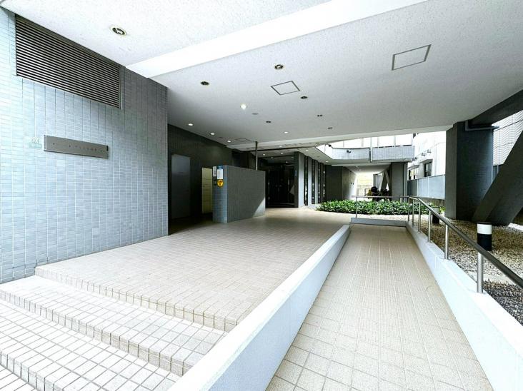 東急ドエル・アルス本郷南-16-エントランス