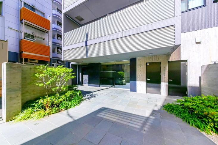 ベグレッタ　トーレ-11-エントランス