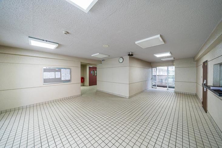 日商岩井第二新小岩マンション　A棟-13-ロビー