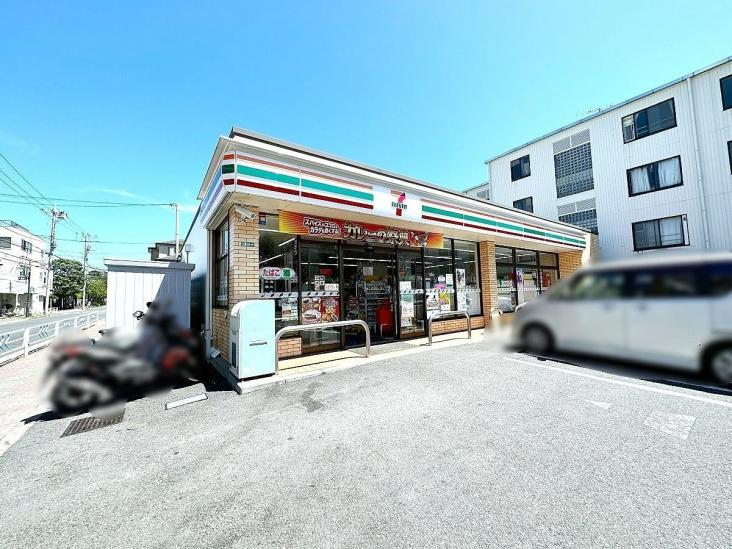 日商岩井第二新小岩マンション　A棟-24-コンビニ