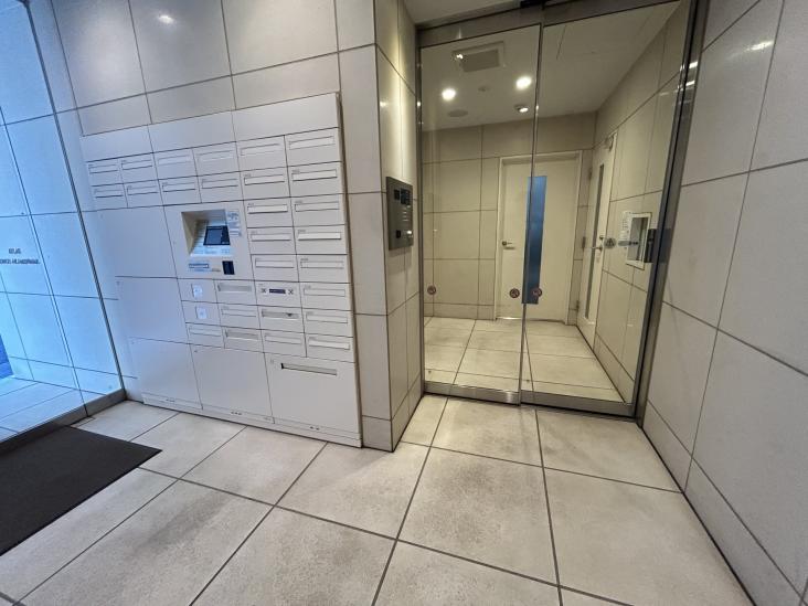 アトラス本郷赤門前-12-エントランス