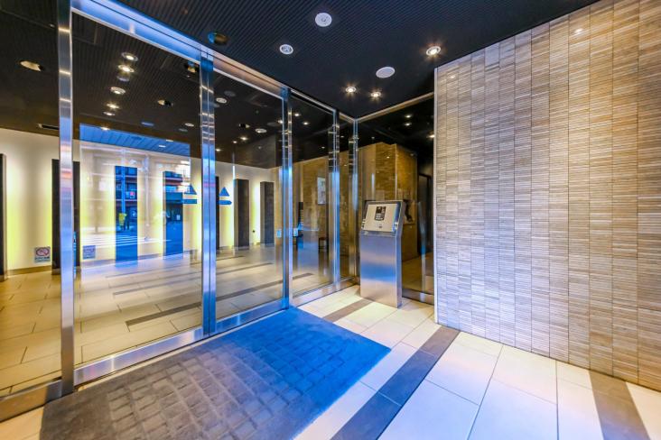 ライオンズ鶯谷マークスフォート-5-エントランス