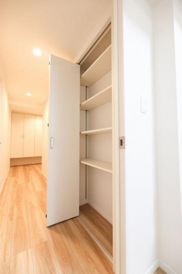 ライオンズシティ錦糸町北斎通り-24-収納