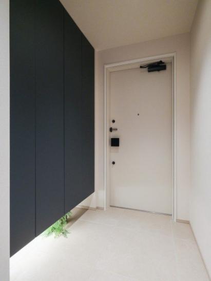 Ｂｒｉｌｌｉａ　Ｔｏｗｅｒ　上野池之端-16-玄関