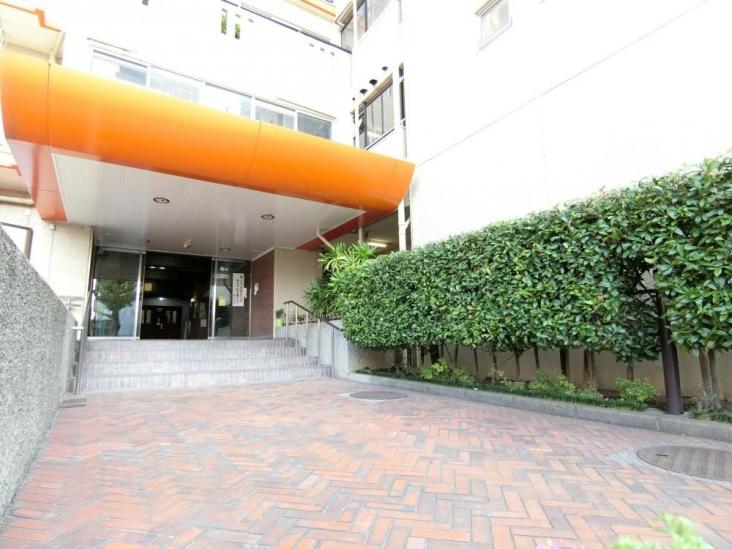 ジュネシオン平井-4-エントランス