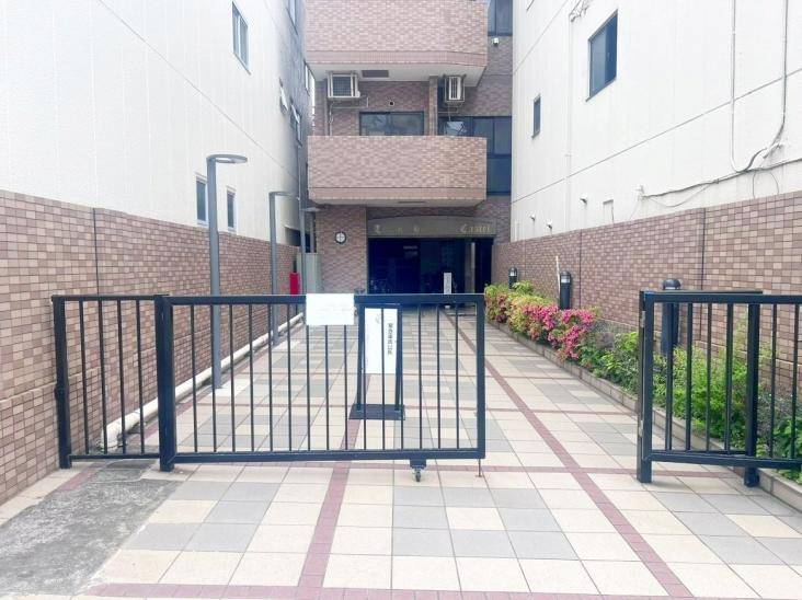 トーカン湯島キャステール-2-エントランス