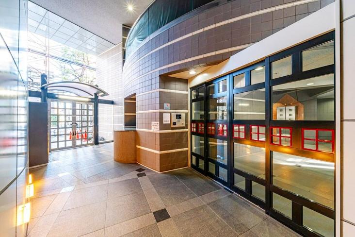 グランドメゾン千駄木　一番館-17-ロビー