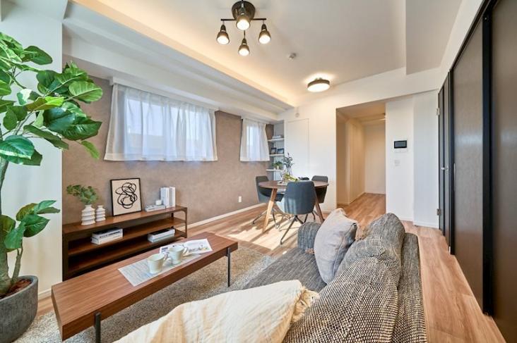 アルカ―デンタワー入谷-2-リビング