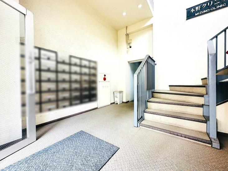 サクラハイツ-7-エントランス