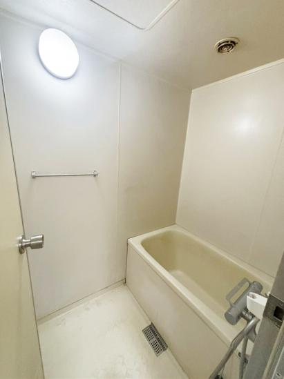 湯島ハイタウン　B棟-14-バス