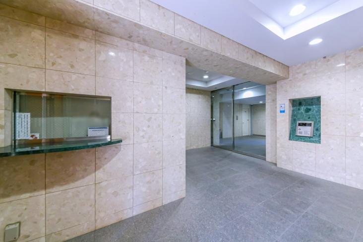 プリムローズ根岸ビーフォート-22-エントランス