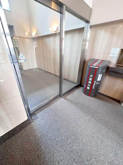 シーアイマンション本郷向丘-6-エントランス