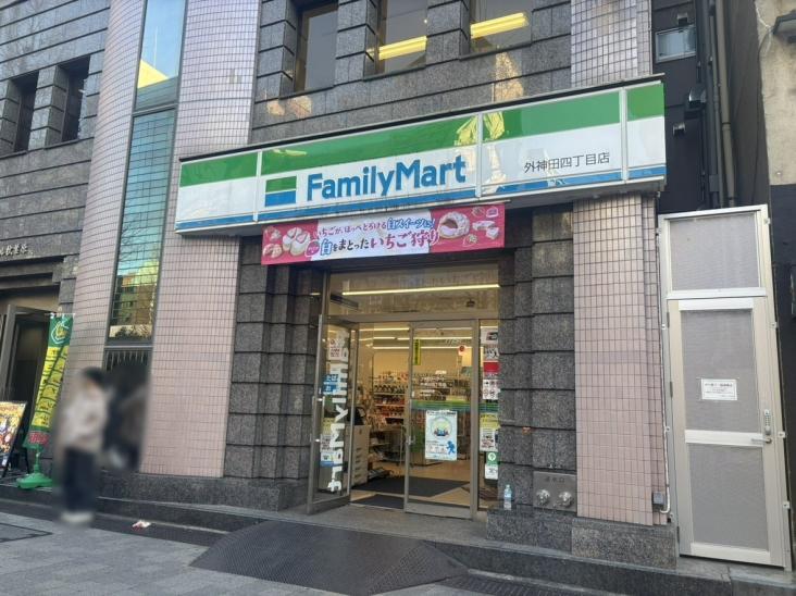 東京タイムズタワー-9-コンビニ