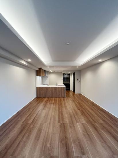 ルフォン南平台-3-リビング