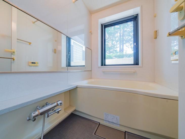 レ・ベント等々力-13-バス