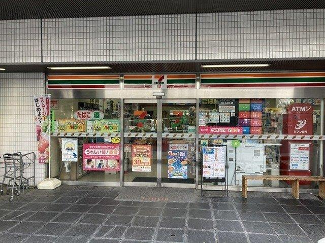 麻布霞町パーク・マンション-16-コンビニ