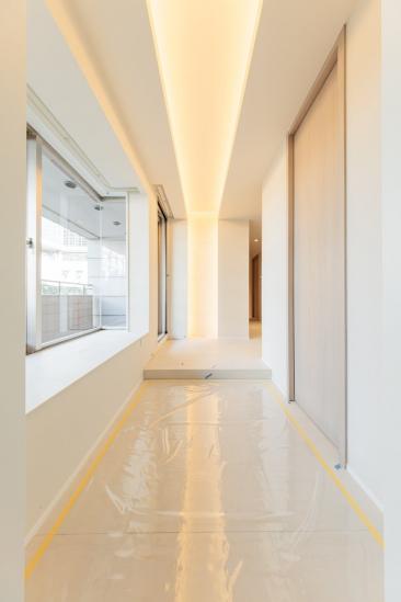 ヴェーゼント赤坂新坂-12-玄関