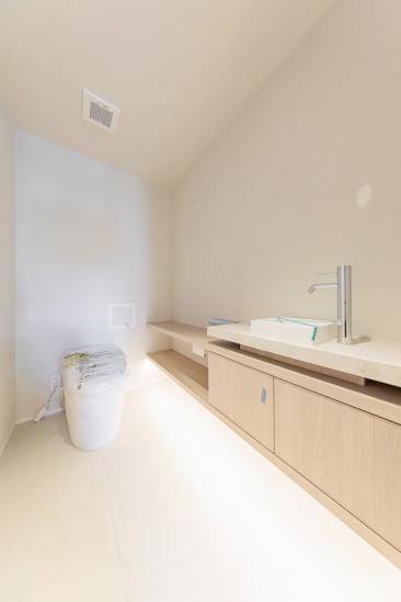 ヴェーゼント赤坂新坂-14-トイレ