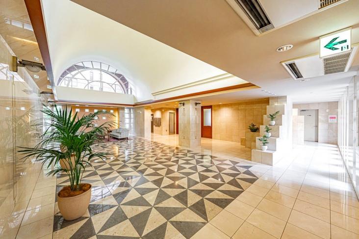 ヴェーゼント赤坂新坂-24-エントランス