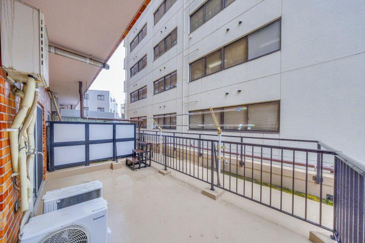 シャンボール三軒茶屋-30-バルコニー